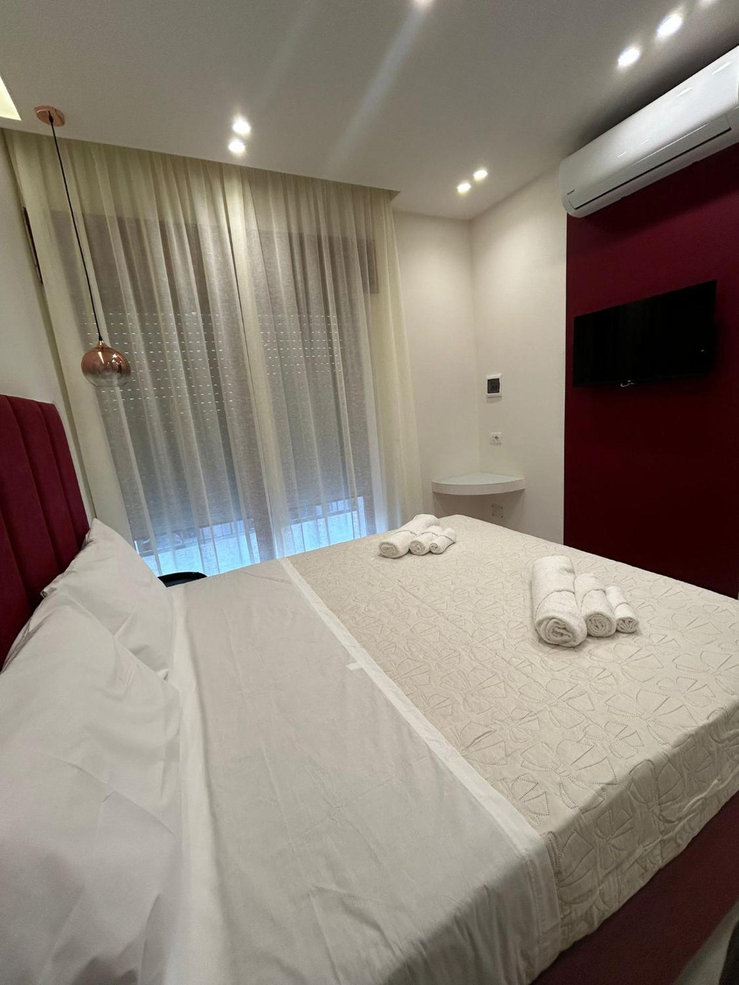 B&B Le Origini Naples Exterior photo